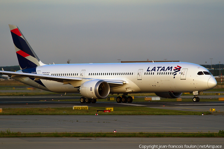 LATAM Airlines Chile Boeing 787-9 Dreamliner (CC-BGB) | Photo 127893