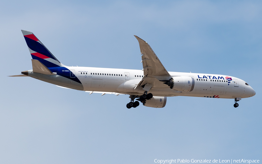 LATAM Airlines Chile Boeing 787-9 Dreamliner (CC-BGC) | Photo 338829