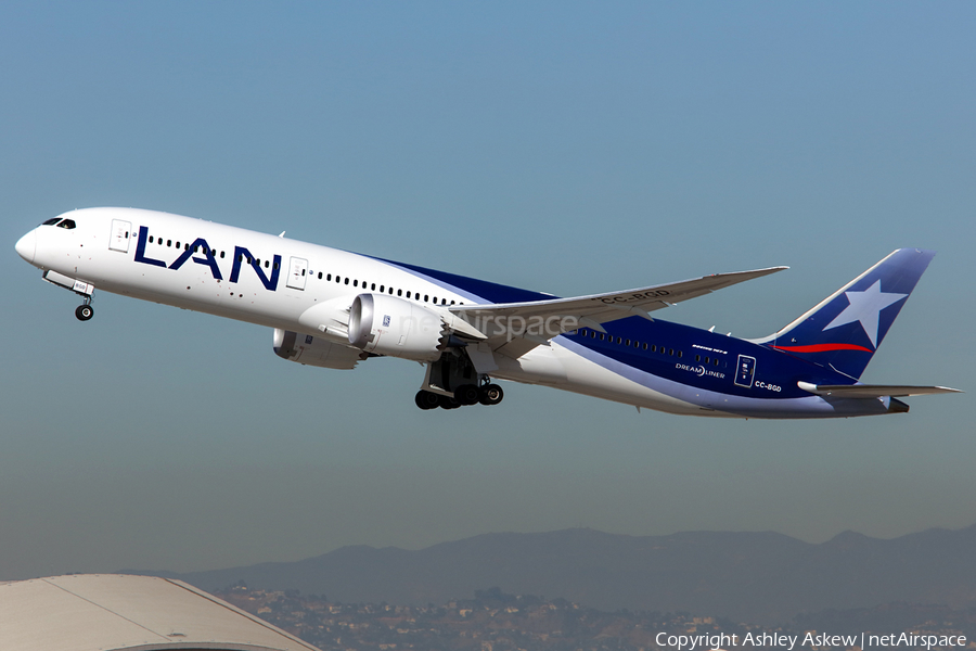 LAN Airlines Boeing 787-9 Dreamliner (CC-BGD) | Photo 131311