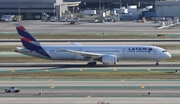 LATAM Airlines Chile Boeing 787-9 Dreamliner (CC-BGD) at  Los Angeles - International, United States