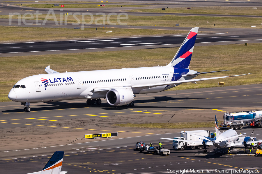 LATAM Airlines Chile Boeing 787-9 Dreamliner (CC-BGD) | Photo 390825