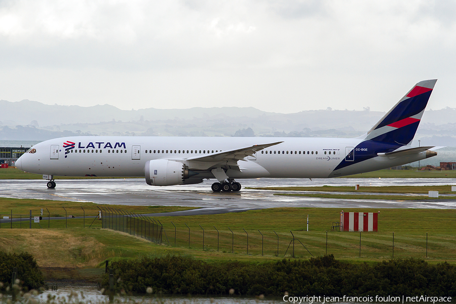 LATAM Airlines Chile Boeing 787-9 Dreamliner (CC-BGE) | Photo 135290