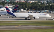 LATAM Airlines Chile Boeing 787-9 Dreamliner (CC-BGF) at  Miami - International, United States