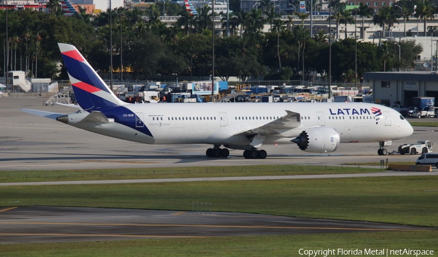 LATAM Airlines Chile Boeing 787-9 Dreamliner (CC-BGF) | Photo 438722
