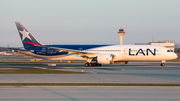 LATAM Airlines Chile Boeing 787-9 Dreamliner (CC-BGH) at  Frankfurt am Main, Germany