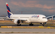 LATAM Airlines Chile Boeing 787-9 Dreamliner (CC-BGJ) at  Frankfurt am Main, Germany