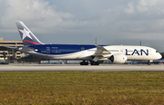 LATAM Airlines Chile Boeing 787-9 Dreamliner (CC-BGJ) at  Miami - International, United States