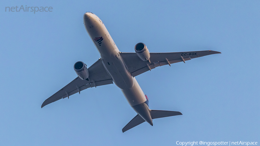 LATAM Airlines Chile Boeing 787-9 Dreamliner (CC-BGK) | Photo 393972