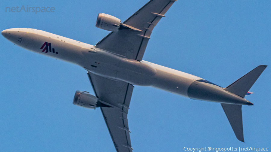 LATAM Airlines Chile Boeing 787-9 Dreamliner (CC-BGK) | Photo 393973