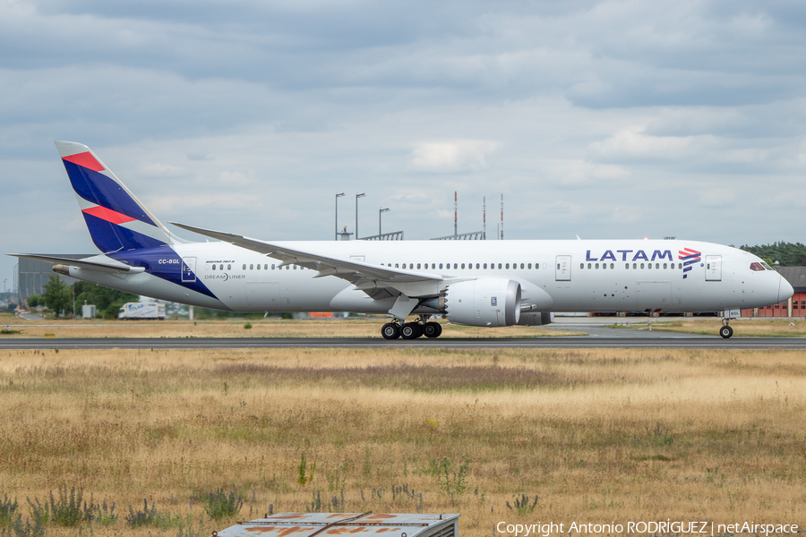 LATAM Airlines Chile Boeing 787-9 Dreamliner (CC-BGL) | Photo 519449