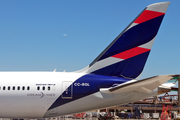 LATAM Airlines Chile Boeing 787-9 Dreamliner (CC-BGL) at  Santiago - Comodoro Arturo Merino Benitez International, Chile
