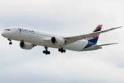 LATAM Airlines Chile Boeing 787-9 Dreamliner (CC-BGN) at  Sao Paulo - Guarulhos - Andre Franco Montoro (Cumbica), Brazil