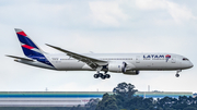 LATAM Airlines Chile Boeing 787-9 Dreamliner (CC-BGO) at  Sao Paulo - Guarulhos - Andre Franco Montoro (Cumbica), Brazil