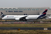 LATAM Airlines Chile Boeing 787-9 Dreamliner (CC-BGU) at  Mexico City - Lic. Benito Juarez International, Mexico