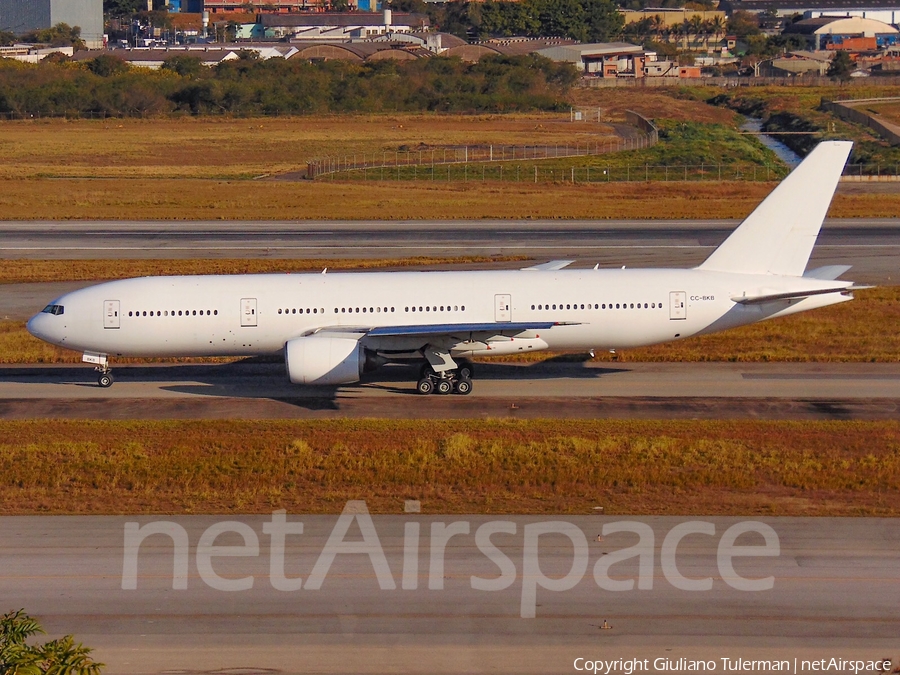 LATAM Airlines Chile Boeing 777-212(ER) (CC-BKB) | Photo 343791