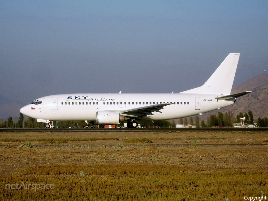 Sky Airline Boeing 737-33A (CC-CAL) | Photo 44656