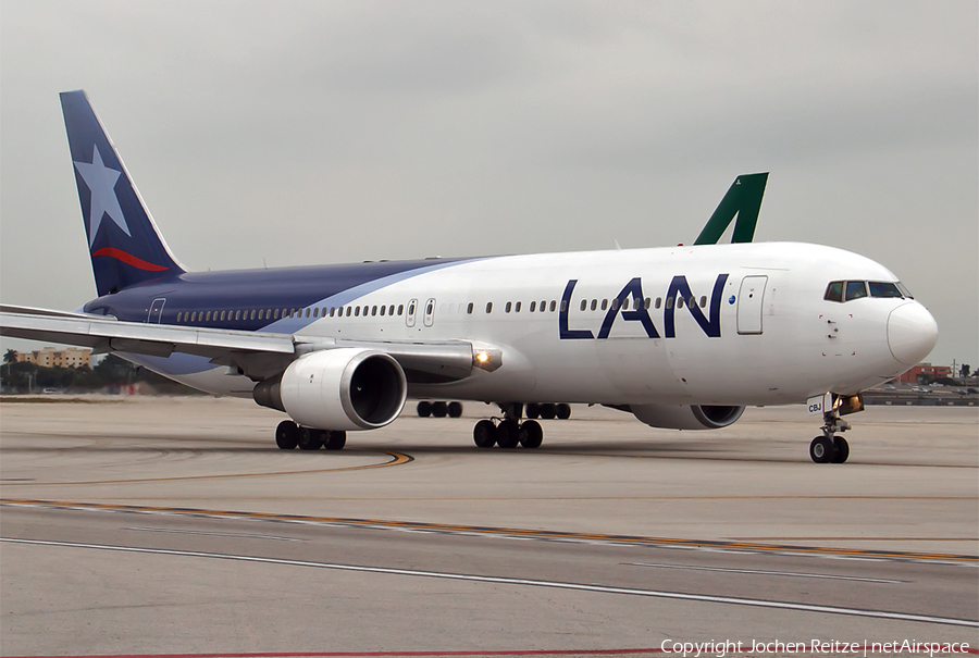 LAN Airlines Boeing 767-316(ER) (CC-CBJ) | Photo 21486