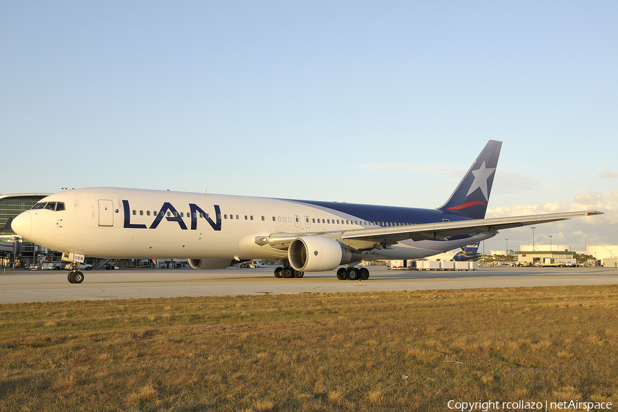 LAN Airlines Boeing 767-316(ER) (CC-CEB) | Photo 13335