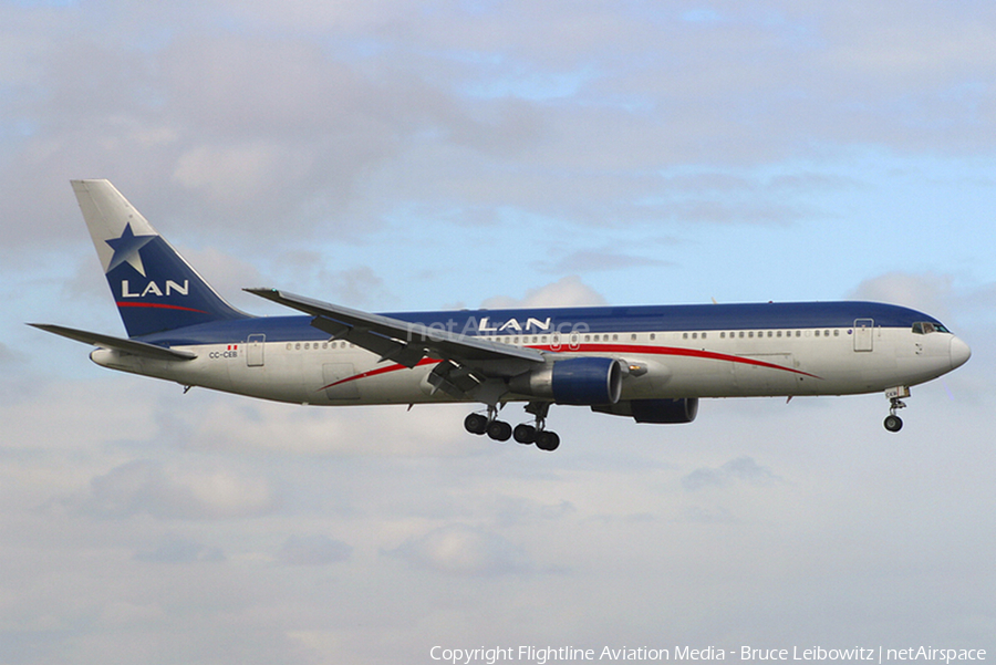 LAN Airlines Boeing 767-316(ER) (CC-CEB) | Photo 172047
