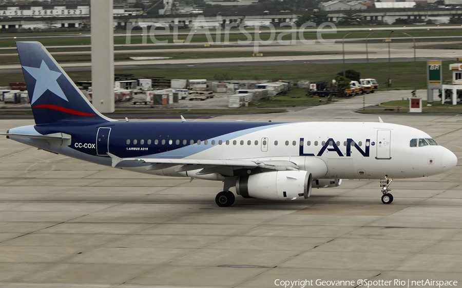 LAN Airlines Airbus A319-132 (CC-COX) | Photo 485507
