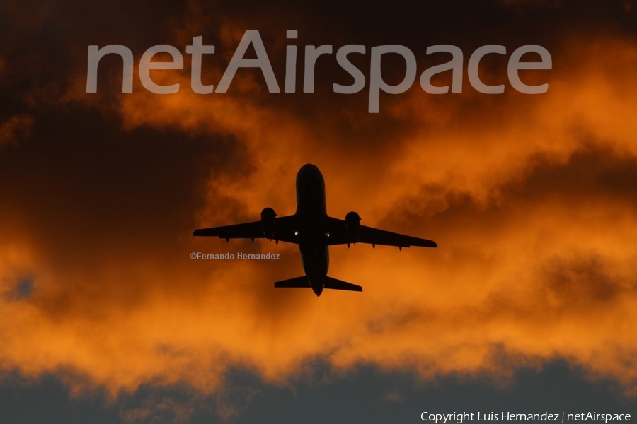 LATAM Airlines Chile Airbus A319-132 (CC-CPM) | Photo 221966