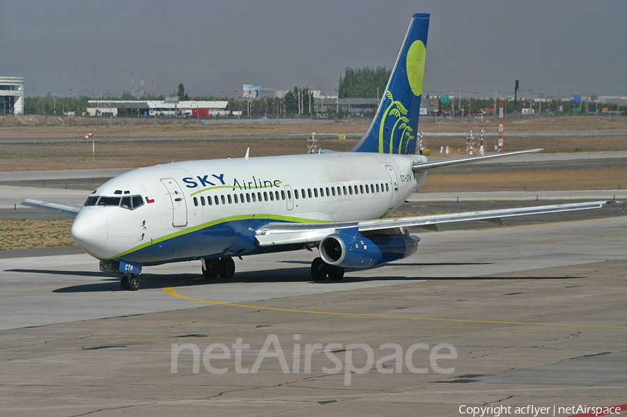 Sky Airline Boeing 737-230(Adv) (CC-CTH) | Photo 416705