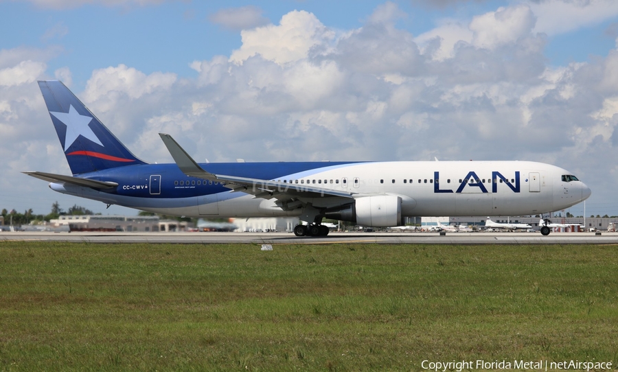 LAN Airlines Boeing 767-316(ER) (CC-CWV) | Photo 306895