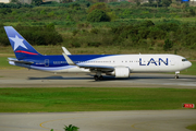 LATAM Airlines Chile Boeing 767-316(ER) (CC-CWV) at  Sao Paulo - Guarulhos - Andre Franco Montoro (Cumbica), Brazil