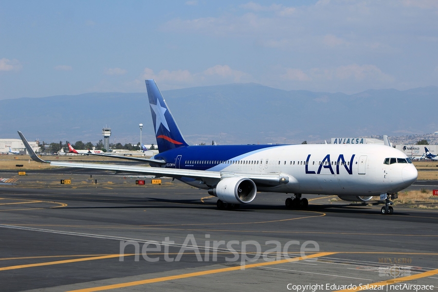 LAN Airlines Boeing 767-316(ER) (CC-CWY) | Photo 279303