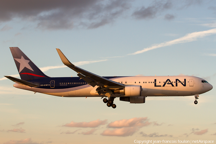 LAN Airlines Boeing 767-316(ER) (CC-CWY) | Photo 66655