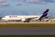 LATAM Airlines Chile Boeing 767-316(ER) (CC-CWY) at  Miami - International, United States