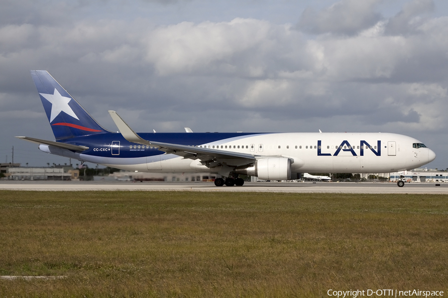 LAN Airlines Boeing 767-316(ER) (CC-CXC) | Photo 422821