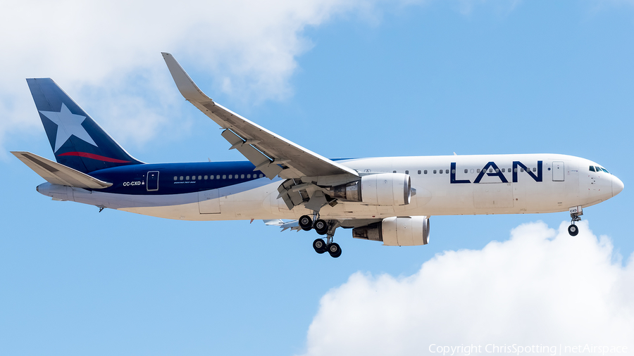 LAN Airlines Boeing 767-316(ER) (CC-CXD) | Photo 257369