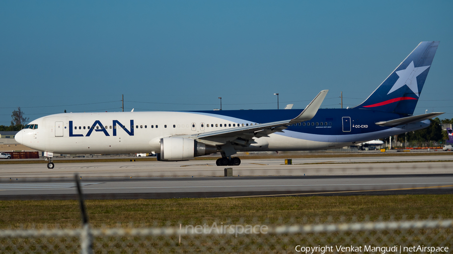 LAN Airlines Boeing 767-316(ER) (CC-CXD) | Photo 154001