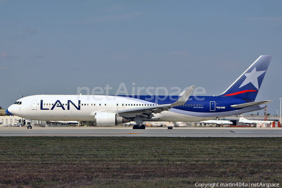 LAN Airlines Boeing 767-316(ER) (CC-CXE) | Photo 24648