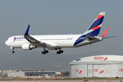 LATAM Airlines Chile Boeing 767-316(ER) (CC-CXE) at  Barcelona - El Prat, Spain