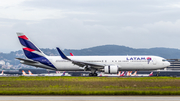 LAN Airlines Boeing 767-316(ER) (CC-CXF) at  Sao Paulo - Guarulhos - Andre Franco Montoro (Cumbica), Brazil