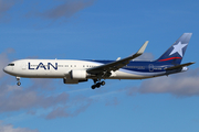 LAN Airlines Boeing 767-316(ER) (CC-CXG) at  Madrid - Barajas, Spain
