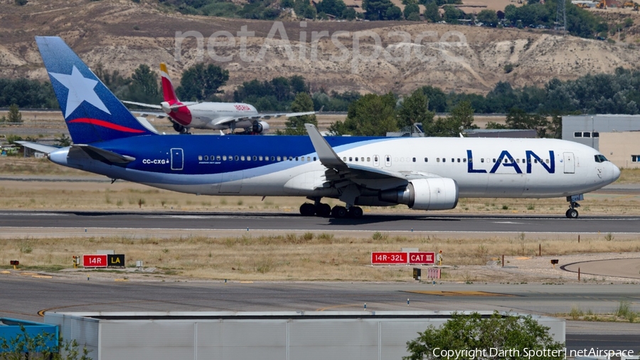 LAN Airlines Boeing 767-316(ER) (CC-CXG) | Photo 179860