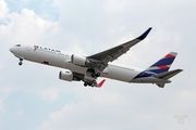 LATAM Airlines Chile Boeing 767-316(ER) (CC-CXG) at  Mexico City - Lic. Benito Juarez International, Mexico