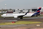 LATAM Airlines Chile Boeing 767-316(ER) (CC-CXG) at  Mexico City - Lic. Benito Juarez International, Mexico