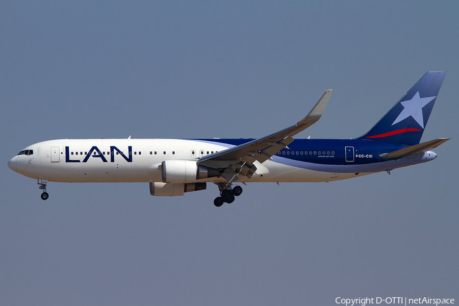 LAN Airlines Boeing 767-316(ER) (CC-CXI) | Photo 370522
