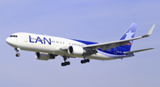LAN Airlines Boeing 767-316(ER) (CC-CXK) at  Barcelona - El Prat, Spain