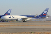 LAN Airlines Boeing 767-31B(ER) (CC-CXL) at  Santiago - Comodoro Arturo Merino Benitez International, Chile