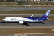 LAN Airlines Boeing 767-316(ER) (CC-CZT) at  Sao Paulo - Guarulhos - Andre Franco Montoro (Cumbica), Brazil