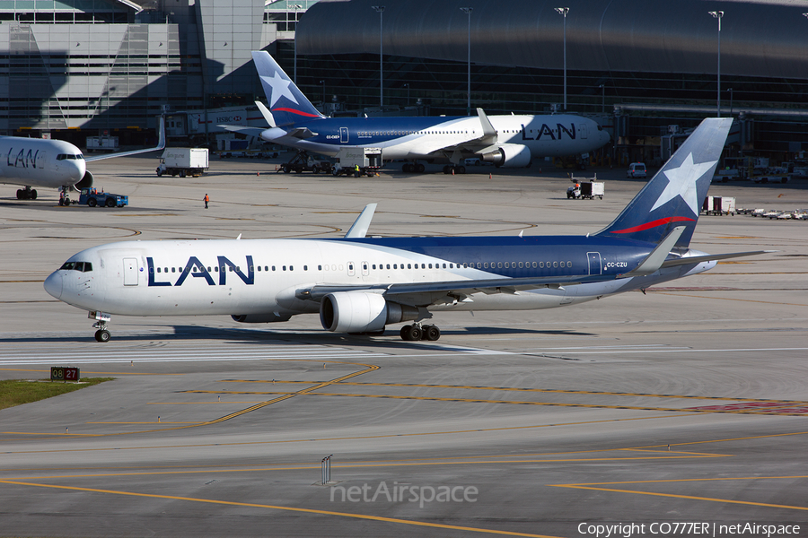 LAN Airlines Boeing 767-316(ER) (CC-CZU) | Photo 14028