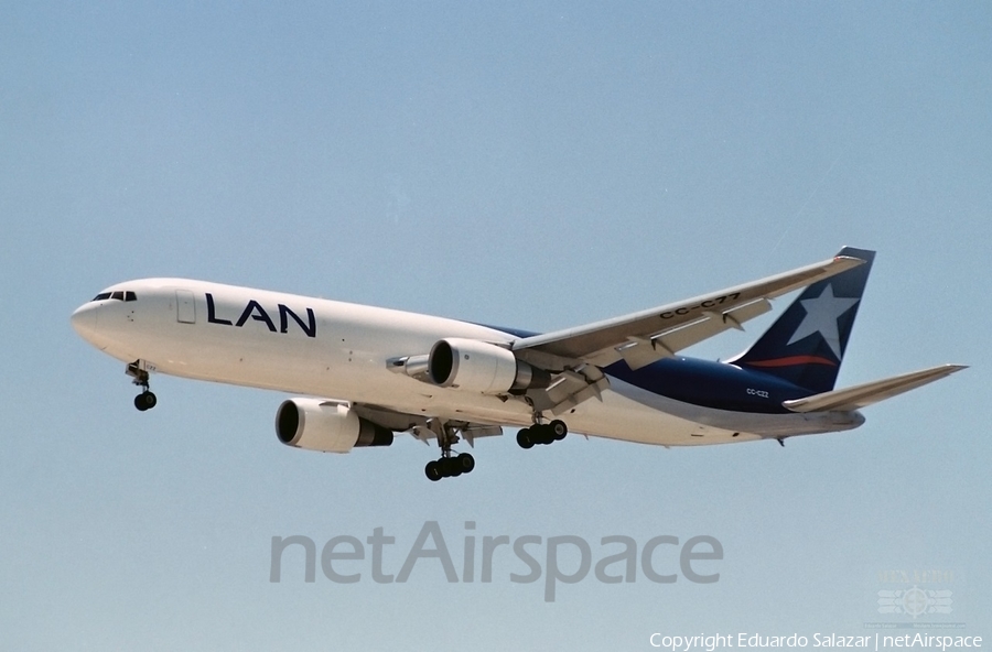 LAN Cargo Boeing 767-316F(ER) (CC-CZZ) | Photo 136919