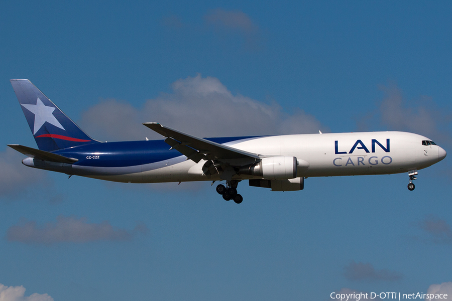 LAN Cargo Boeing 767-316F(ER) (CC-CZZ) | Photo 228617