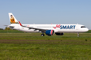 JetSMART Airbus A321-271NX (CC-DIS) at  Hamburg - Finkenwerder, Germany
