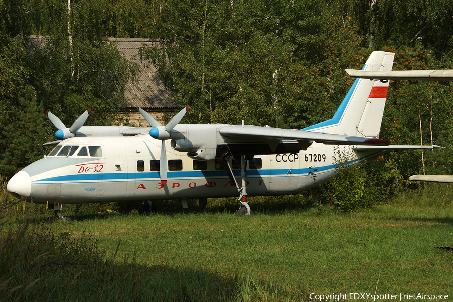 Aeroflot - Soviet Airlines Beriev Be-32 (CCCP-67209) | Photo 345732